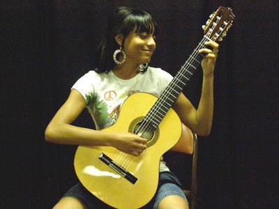 Suzuki Classical Guitar Lessons